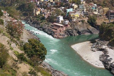 https://iabr-content.ourpolitesociety.net/media/pages/agenda/lecture-restoring-our-relationship-with-water/b348a9d79c-1690190926/800px-devprayag-confluence-of-bhagirathi-and-alaknanda-wikimedia-commons-01a68263d4-400x.jpg
